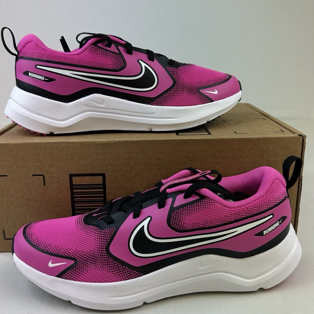 Nike Girls Athleisure Cosmic Runner Sz 6.5 Big Kids Running Shoes Sneakers